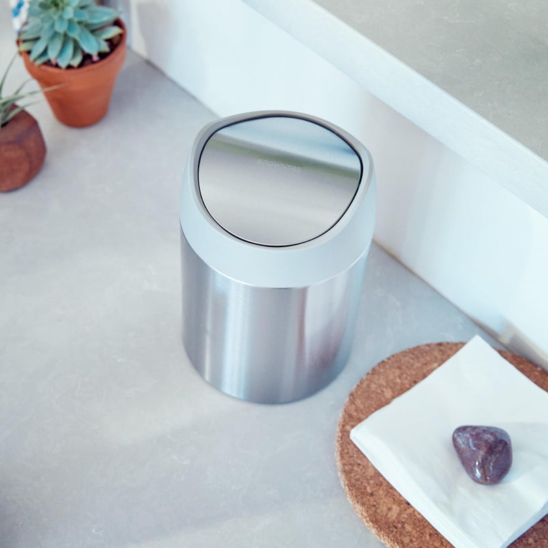 simplehuman, Brushed Stainless Steel 1.5 Liter / 0.4 Gallon Mini Countertop Trash Can - Image 5